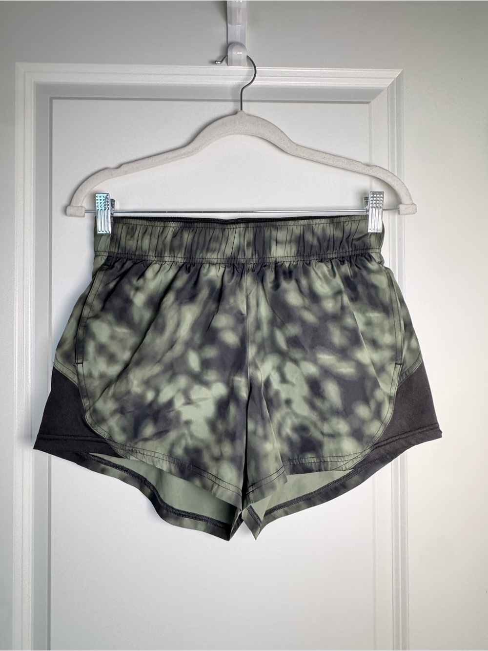 Athletic Works Green Tie-Dye Women's Athletic Shorts with Black Panels